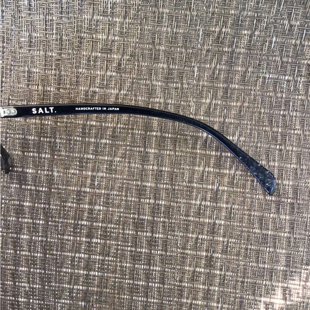 Salt Black NOLAN Round Frames